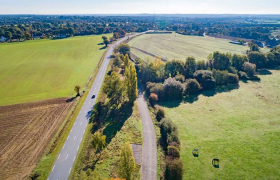 Redonner des espaces à la nature sur un délaissé routier et contribuer à l'objectif ZAN
